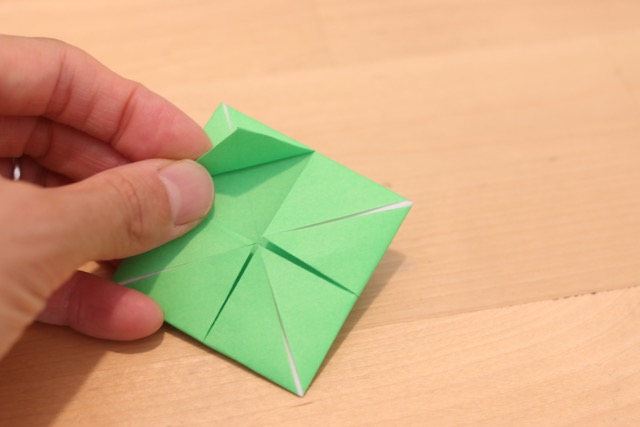 折り紙コマの作り方