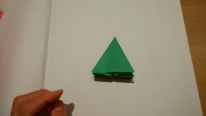 折り紙クリスマスツリーの作り方